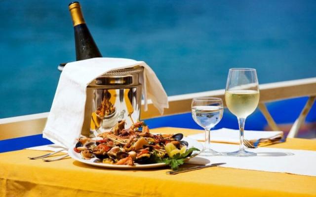 hotel vittorio beach resort ischia 10 800x500