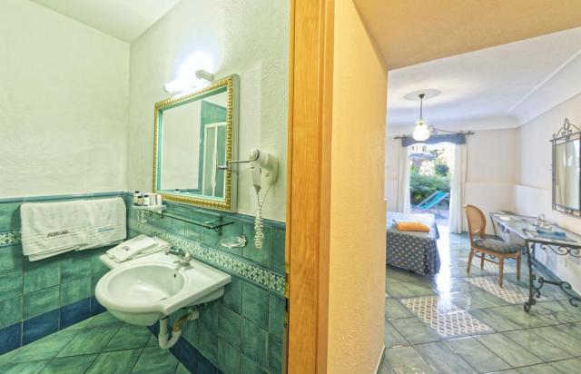 Tritone hotel Forio leto201 (2)
