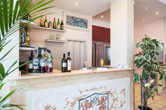 Hotel Ambasciatori    Marina Di Pietrasanta 24 (12)