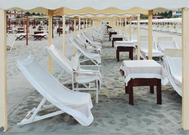 Hotel La Pigna    Marina Di Pietrasanta (8)