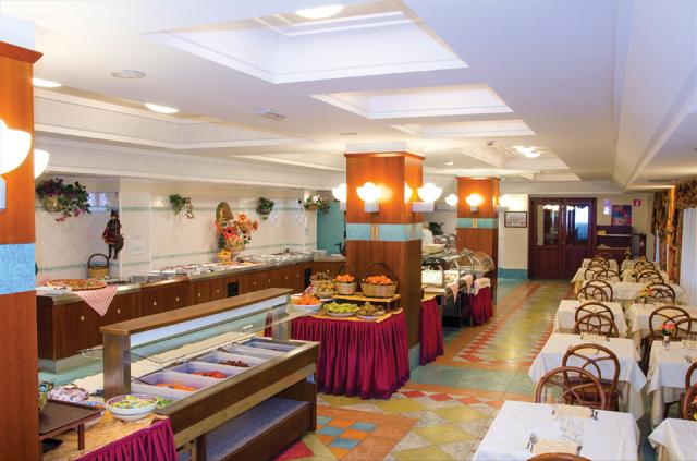 Hotel Caesar Palace, Giardini Naxos 24 (2)