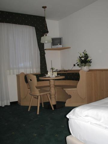 NOVÉ Hotel Camoscio, Rocca Pietore (15)