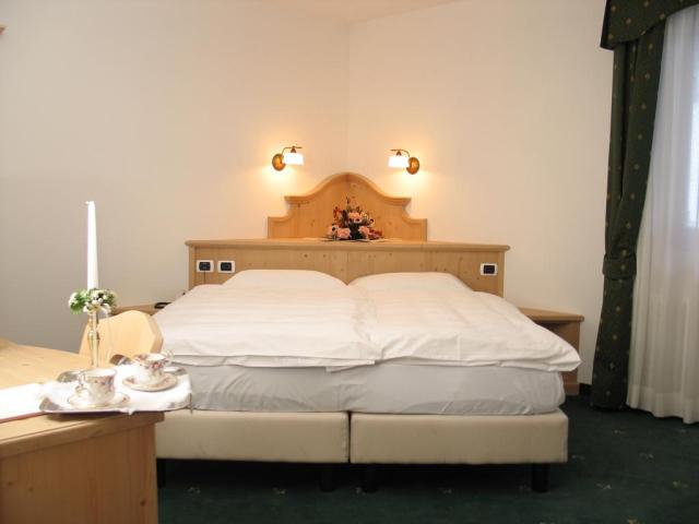 NOVÉ Hotel Camoscio, Rocca Pietore (16)