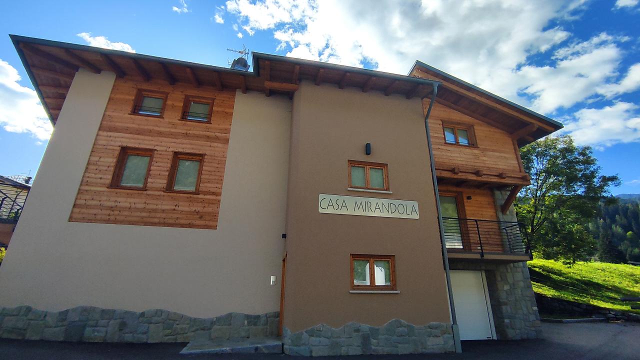 Casa Mirandola
