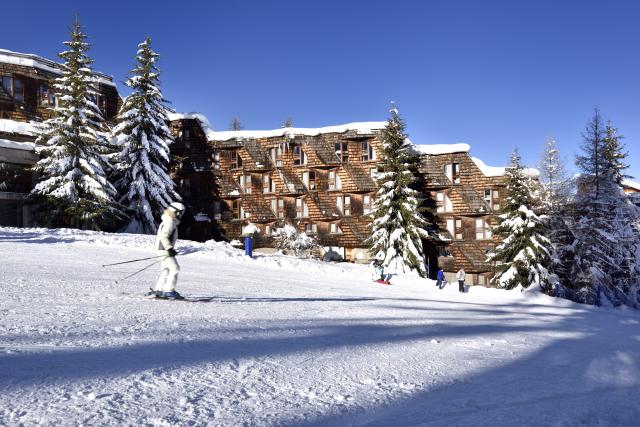 TH Pila esterni (1)