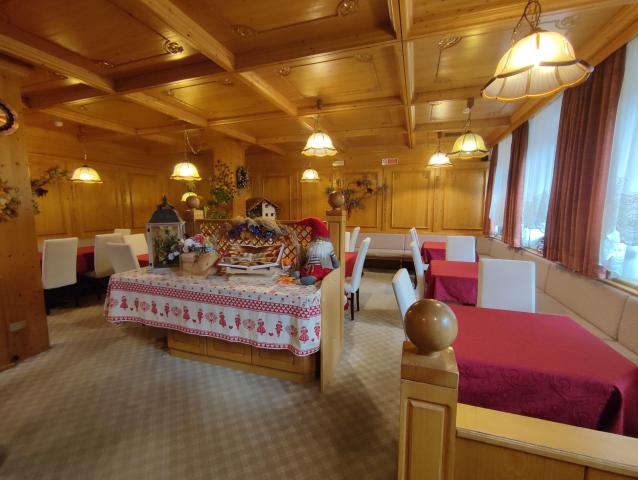 Hotel Alpenrose, Alleghe (4)
