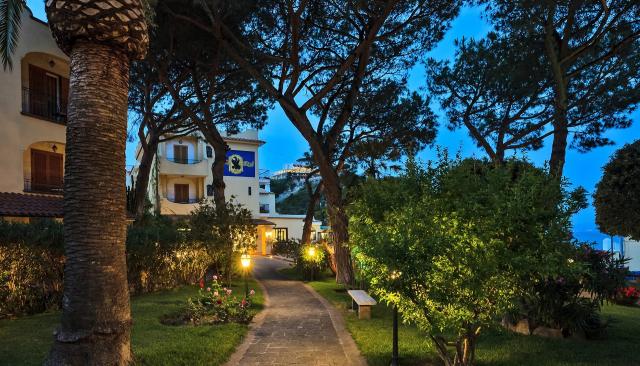 San Lorenzo Thermal Spa, Ischia (3)