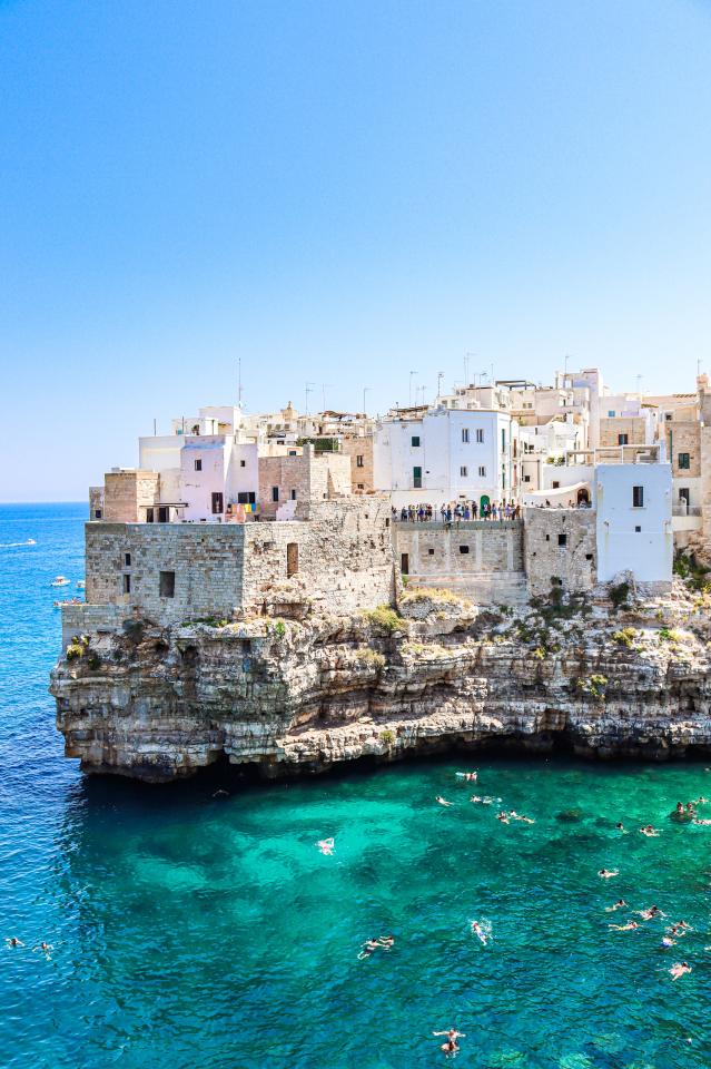 Polignano a Mare vincenzo de simone ag 2vUYJLpM unsplash