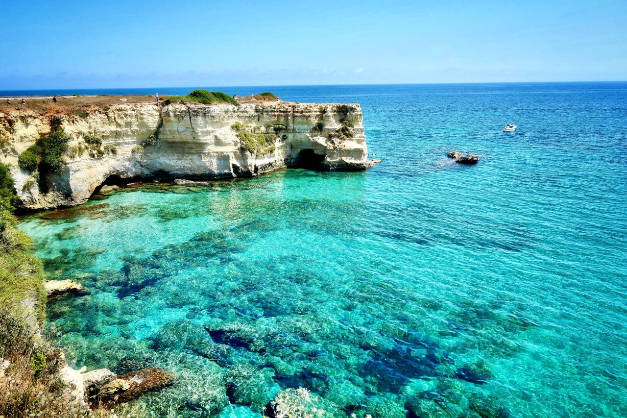 Torre Sant’Andrea otranto massimo virgilio ttysWlatZtY unsplash
