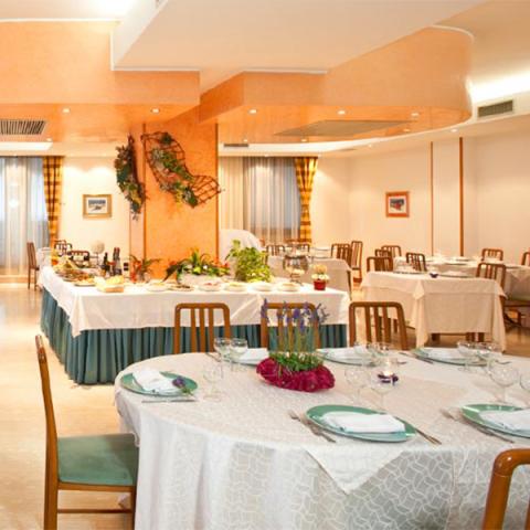 Hotel Canguro, San Ben. del Tronto (2)