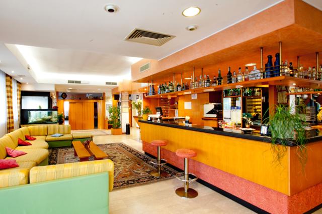 Hotel Canguro, San Ben. del Tronto (3)