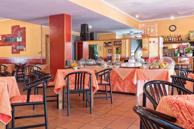 Hotel Azzurra, Sirmione (4)