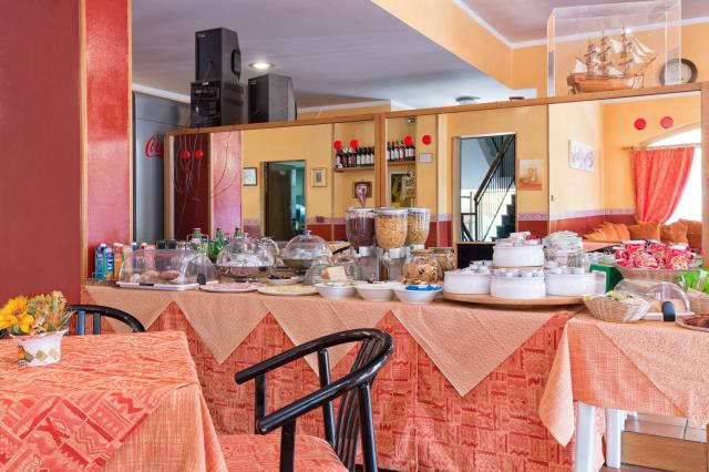 Hotel Azzurra, Sirmione (3)