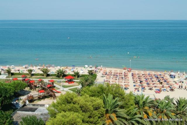 Hotel Eva, Alba Adriatica (10)