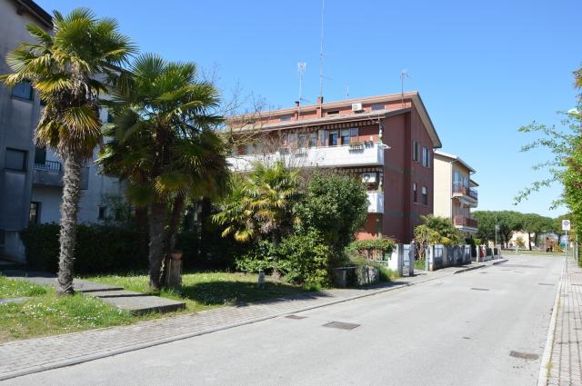 Casa Torre, Caorle (1)