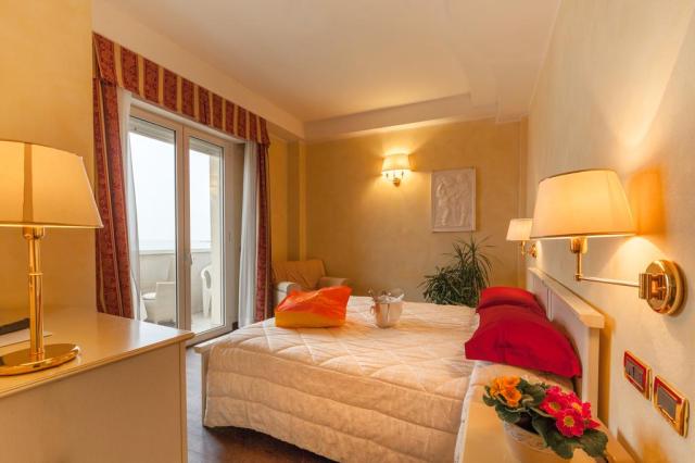 Imperial Beach, Rivabella Rimini (5)