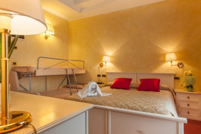Imperial Beach, Rivabella Rimini (13)