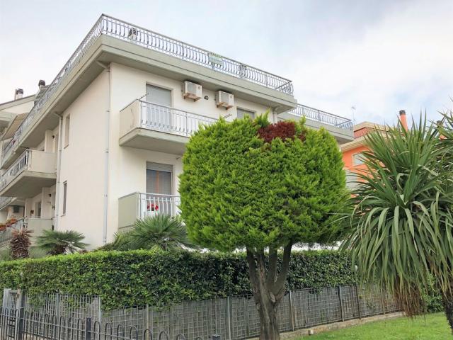 Apt. Cefalonie 48, San B. del Tronto (25)