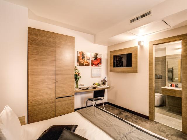 Hotel Trevi, Rome (6)