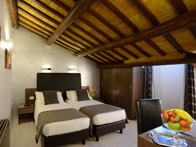 Hotel Trevi, Rome (3)