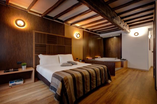 Hotel Trevi, Rome (11)