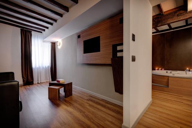 Hotel Trevi, Rome (9)