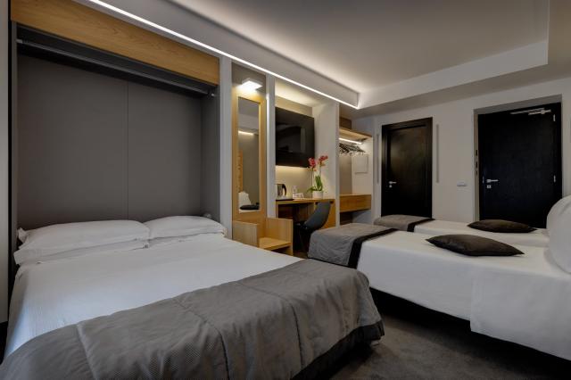 Hotel Trevi Collection, Rome (13)