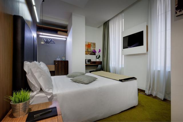 Hotel Trevi Collection, Rome (8)
