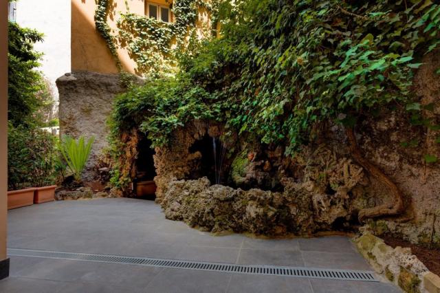 Hotel Trevi Collection, Rome (5)