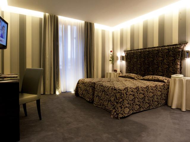 Marcella Royal Hotel    Řím (19)