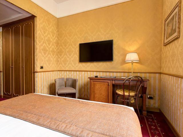 Marcella Royal Hotel    Řím (24)