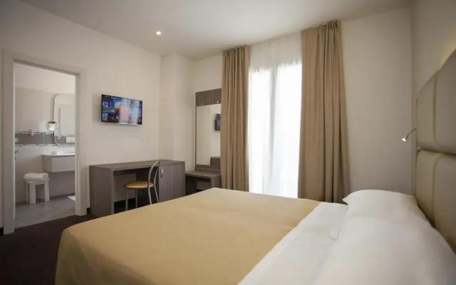 Hotel Bella Lazise, Lazise (13)