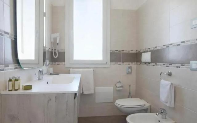 Hotel Bella Lazise, Lazise (11)
