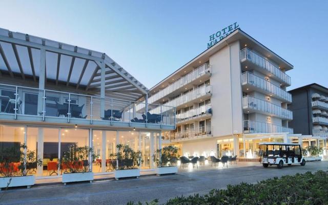 Marina Palace