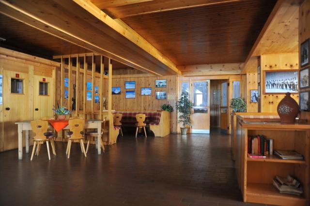 Livrio Hotel, Passo Stelvio 25 (1)