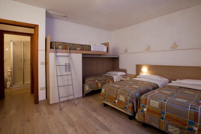 Hotel Locanda Locatori, Vermiglio (2)