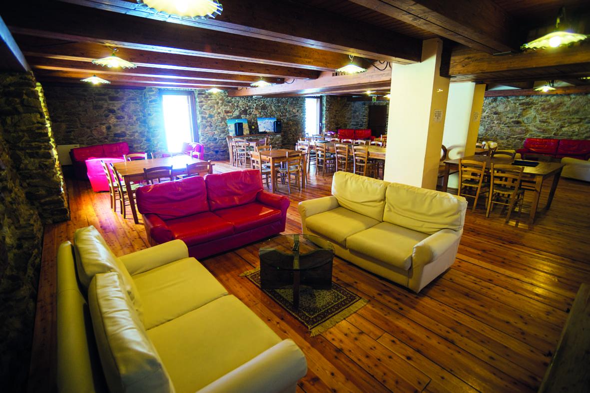 9505 5 Hall