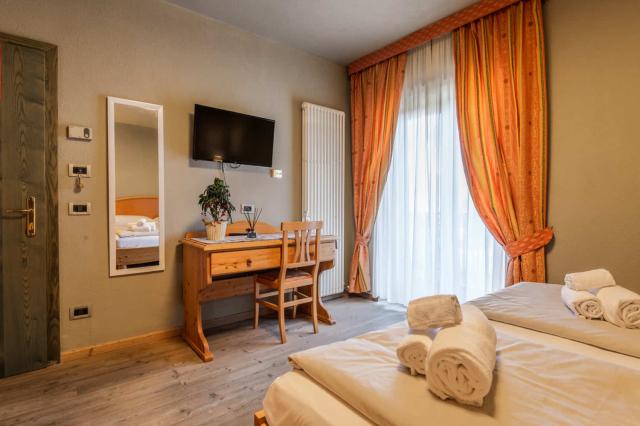 Hotel Locanda Elisa Albergo Diffuso   Dimaro Folgarida (30)
