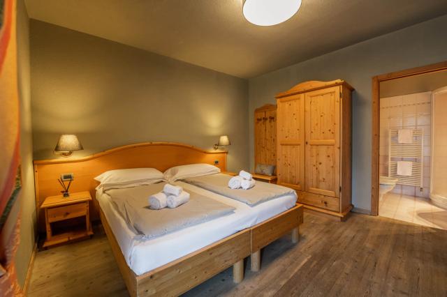 Hotel Locanda Elisa Albergo Diffuso   Dimaro Folgarida (27)
