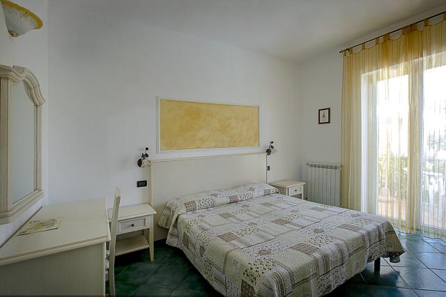 Aragonese Hotel, Ischia Ponte 25 (46)