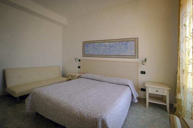 Aragonese Hotel, Ischia Ponte 25 (44)