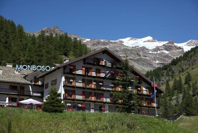 Hotel La Trinité Monboso   Gressoney La Trinité (7)