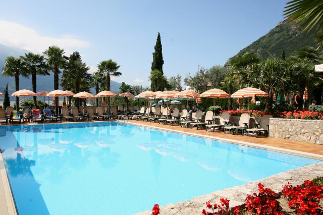 Hotel Royal Village , Limone (12)