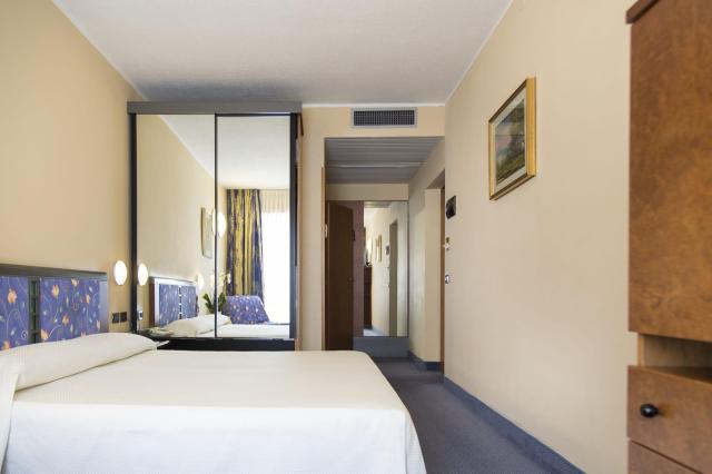 Royal village hotel limonesulgarda leto2021 (13)