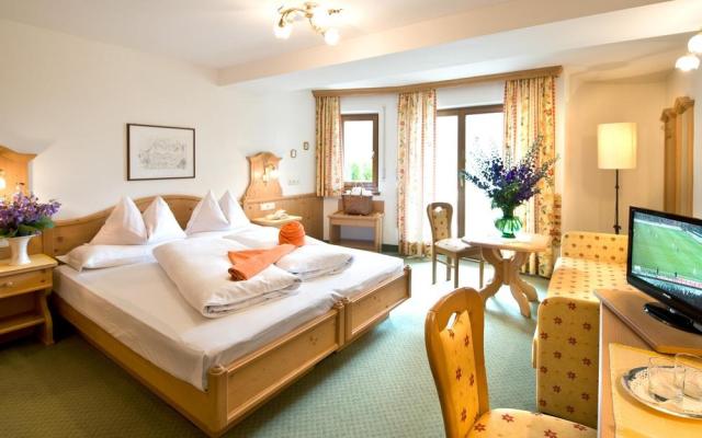 Hotel Mirabell Alpine Garden Resort & Spa   Siusi allo Sciliar 