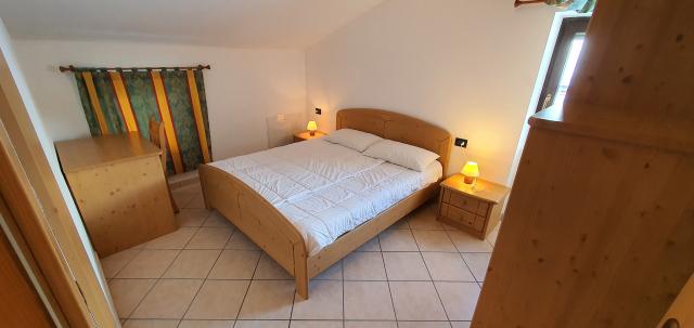 Edi, PT   Apt. 2 TRILO 5 6 (3)