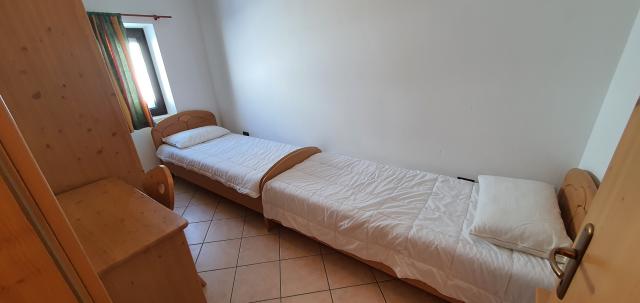 Edi, PT   Apt. 2 TRILO 5 6 (1)
