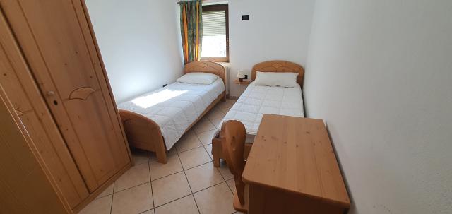 Edi, PT   Apt. 1 TRILO 6 8 (3)