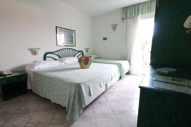 PH Imperial, Forio (42)