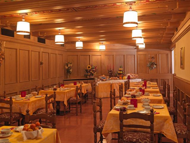 Pinzolo Dolomiti Hotel, Pinzolo (11)